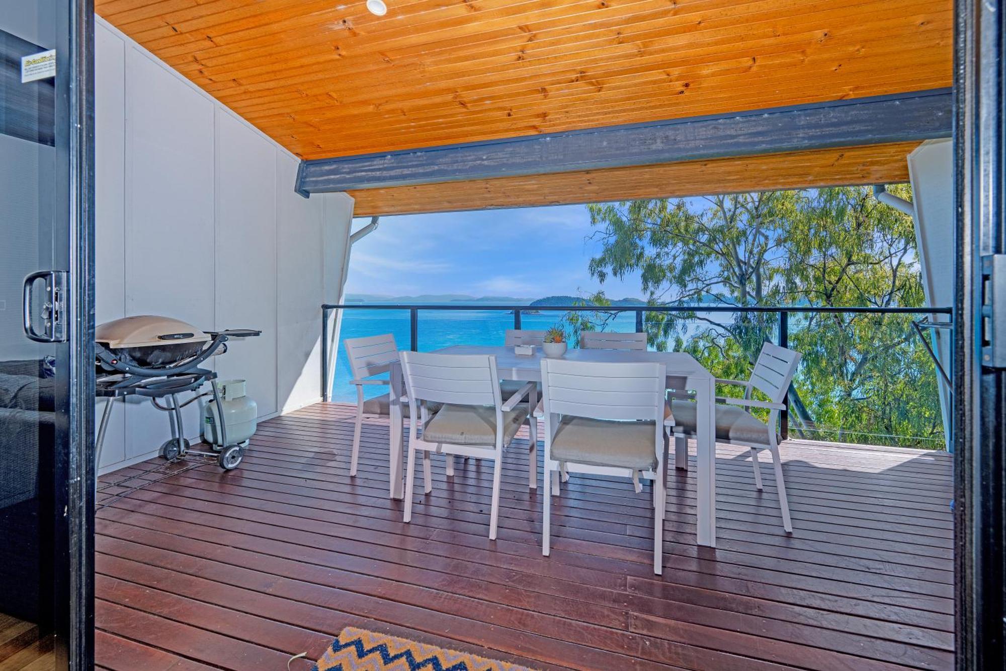 Shorelines Hamilton Island Exterior photo