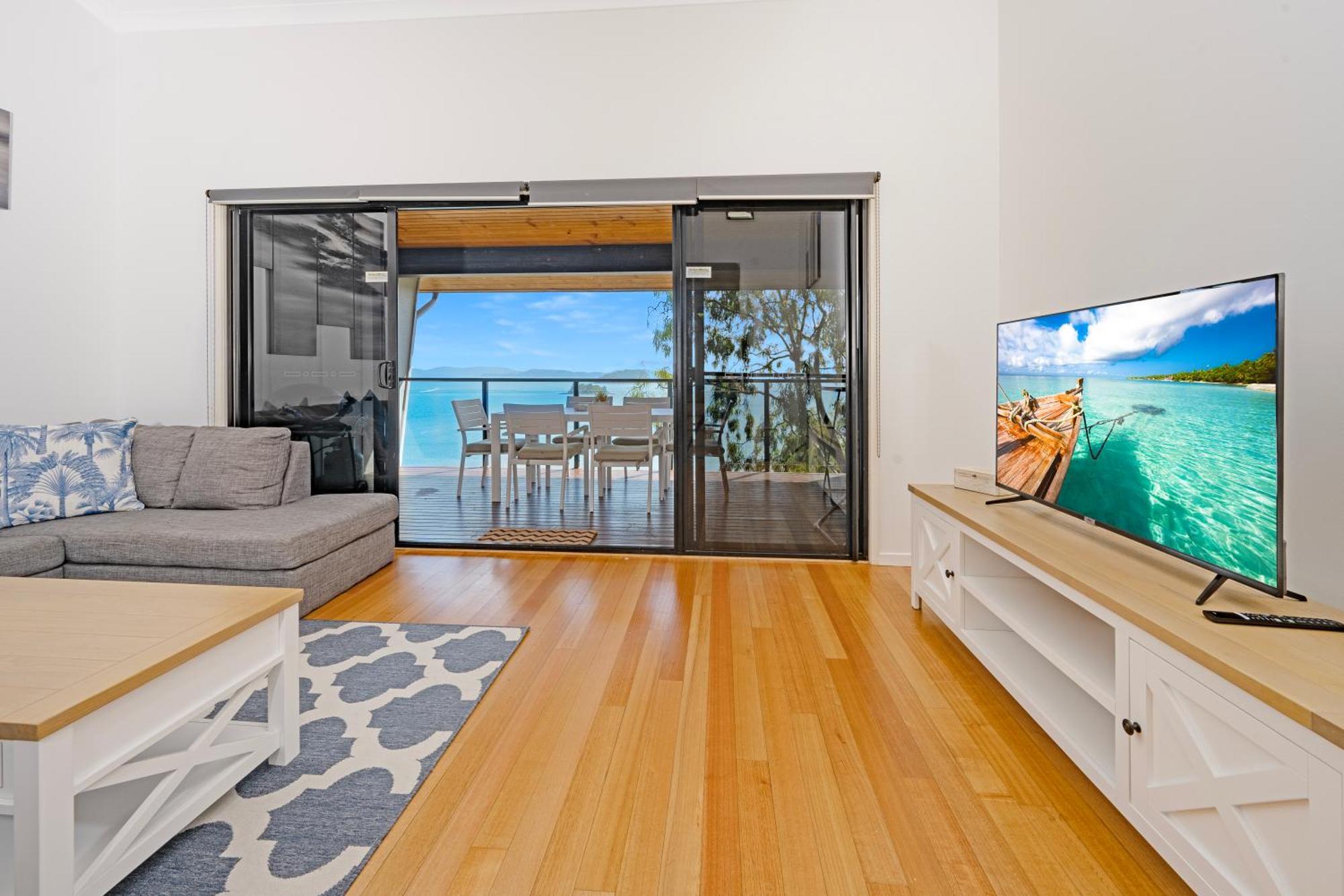 Shorelines Hamilton Island Exterior photo